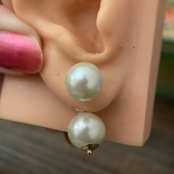 14k solid gold 10mm round pearl statement bold stud earrings - Picture 6 of 7